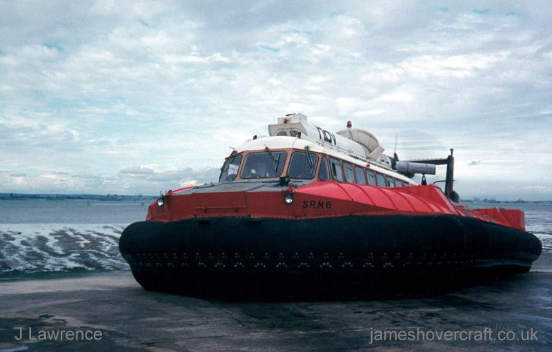The SRN6 with Hovertravel - Arriving at Ryde (credit: Pat Lawrence).